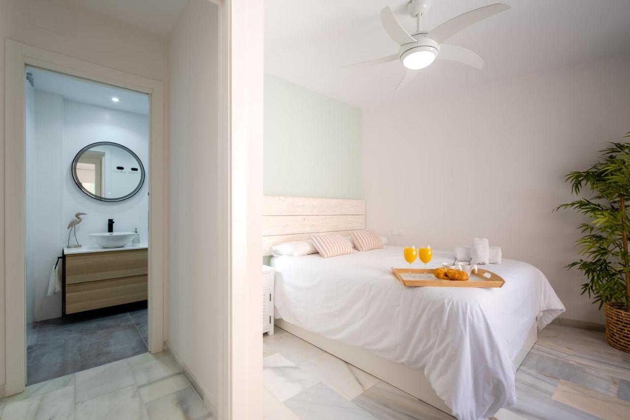 La Malagueta Beach - New Release Malaga Exterior photo